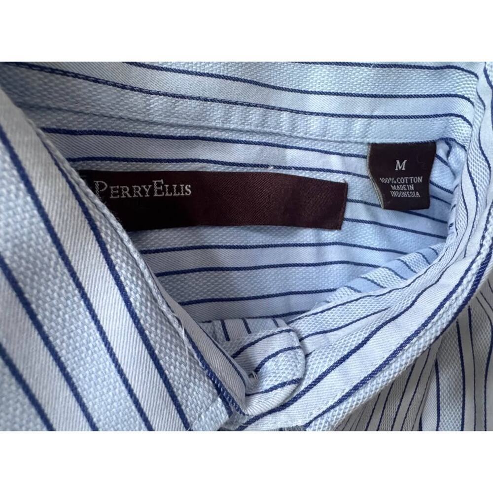 Perry Ellis Men’s Medium Blue Stripe Long Sleeve Button Up Shirt - Picture 3 of 6